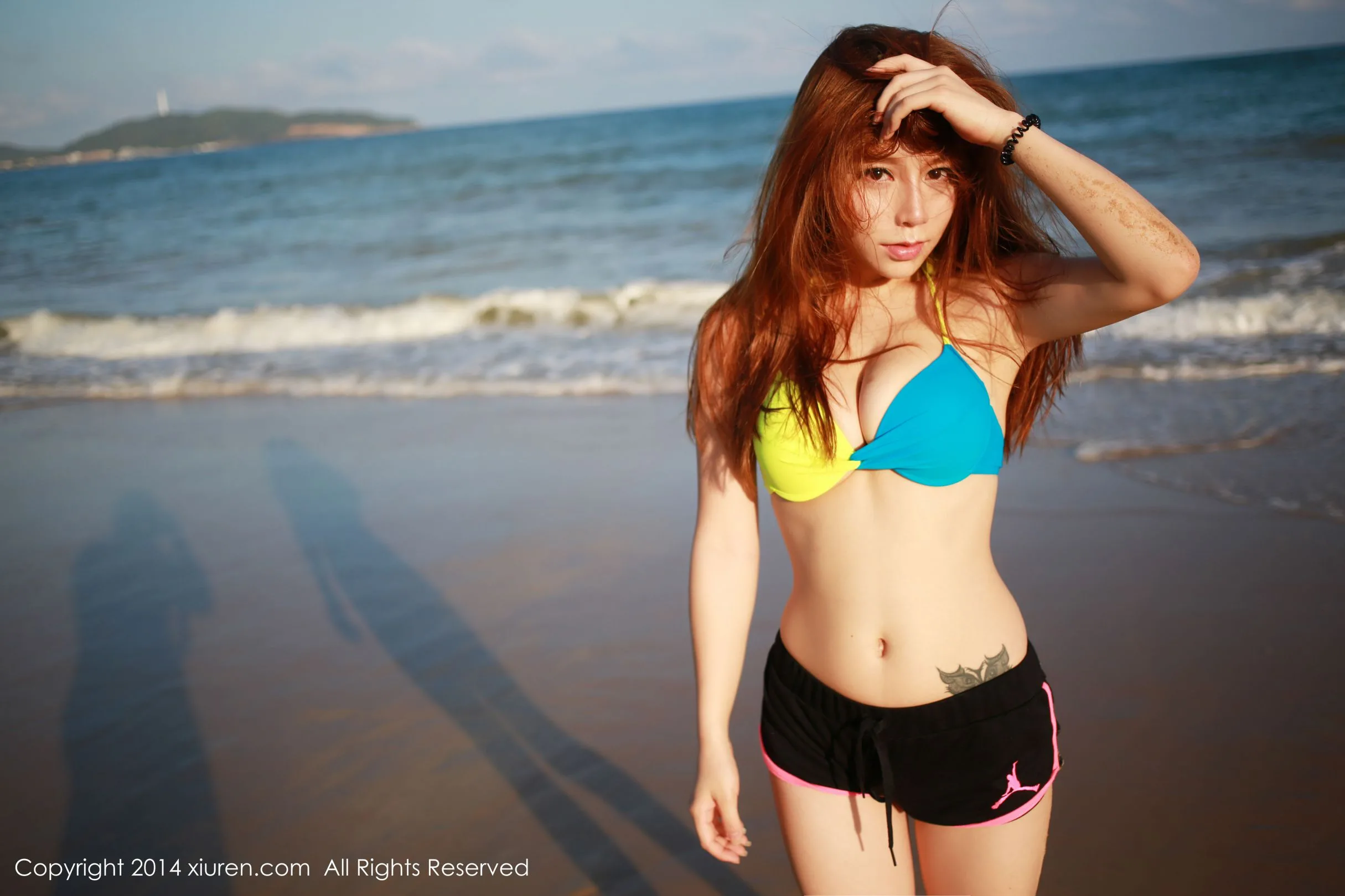 [XIUREN秀人网] cỏ vetiver嘉宝贝儿 - Chụp ảnh du lịch Tam Á: Chụp ảnh bikini đi biển - 1