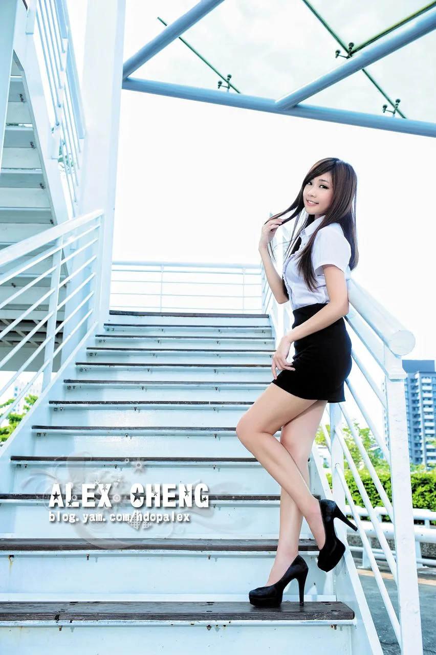 [Phiên bản đặc biệt BEAUTYLEG] Bộ ảnh ngoại cảnh cầu cảng Shin Kong, Cao Hùng, Trương Diêm Chu - 1